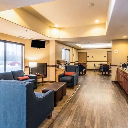 Comfort Inn & Suites Rifle Exterior photo