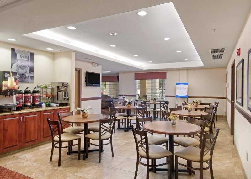 Comfort Inn & Suites Rifle Restaurant photo
