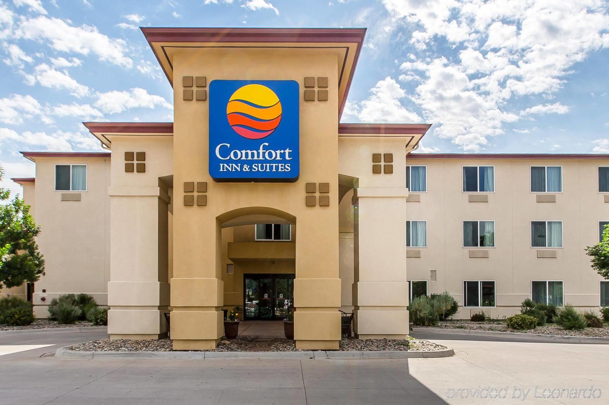 Comfort Inn & Suites Rifle Exterior photo