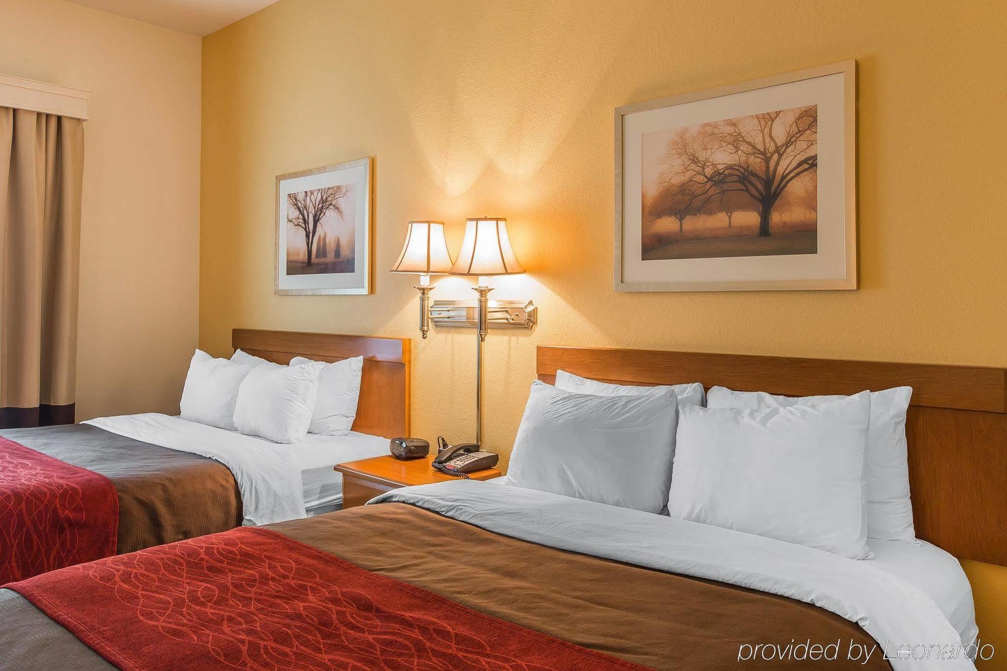 Comfort Inn & Suites Rifle Exterior photo