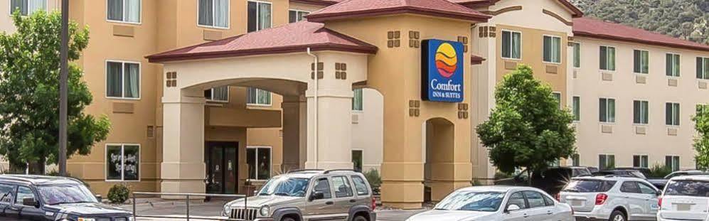 Comfort Inn & Suites Rifle Exterior photo